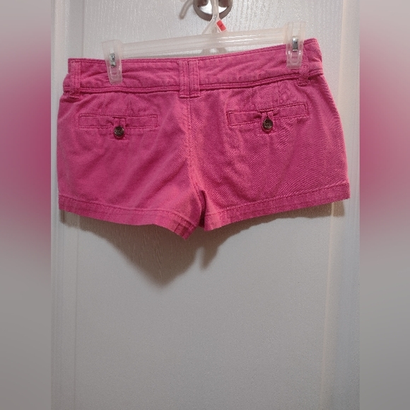 Red camel size 5... 97% cotton 3% spandex pi k shorts - Picture 2 of 4